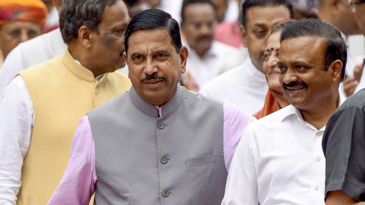 https://salarnews.in/public/uploads/images/newsimages/maannewsimage24092026_222028_pralhad joshi.jpg